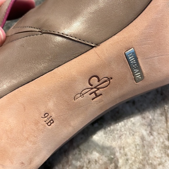 Cole Haan heels - Picture 5 of 6